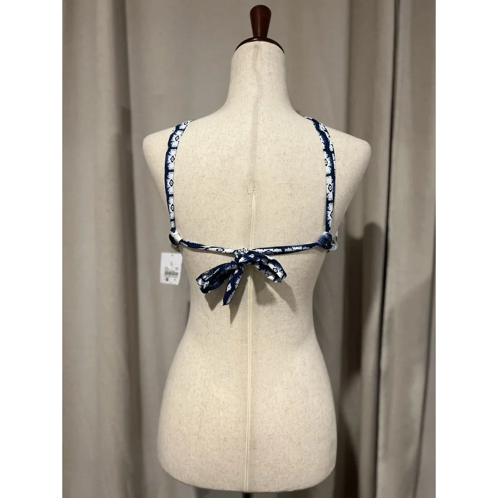 Skye Baithing Suit Scarlett Top NWT Msrp $74 Blue‎ And White Size Xl